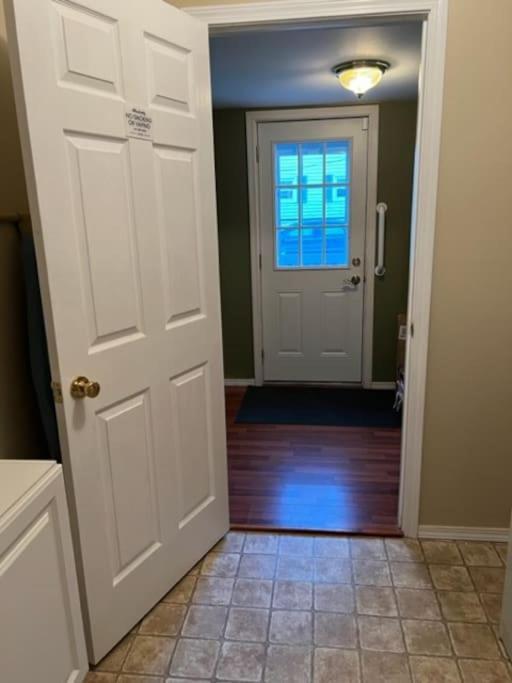 Theos Cottage Niagara Льюистон Экстерьер фото