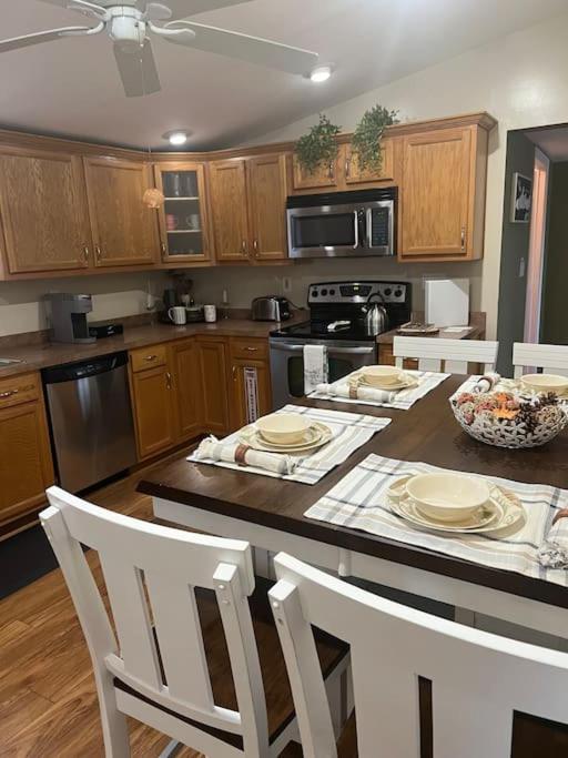 Theos Cottage Niagara Льюистон Экстерьер фото