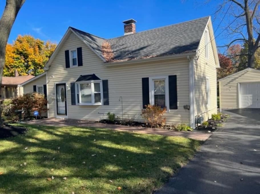 Theos Cottage Niagara Льюистон Экстерьер фото